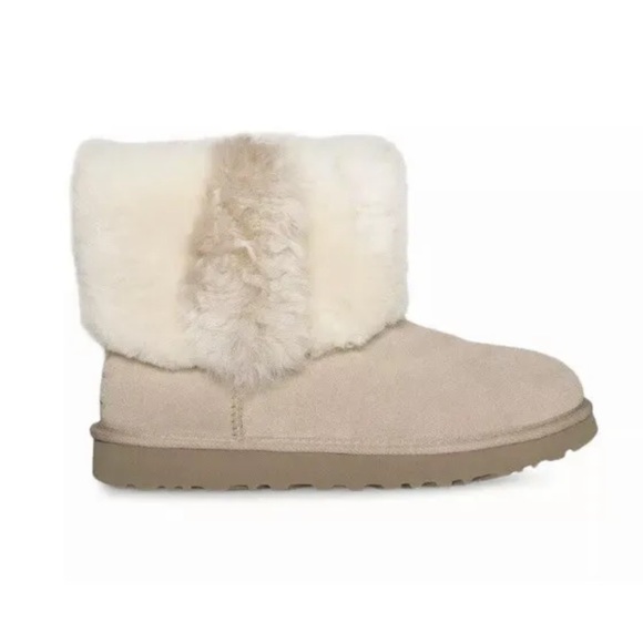 Ugg Australia Women's Classic Mini Wisp Arroyo Boot - Picture 2 of 5